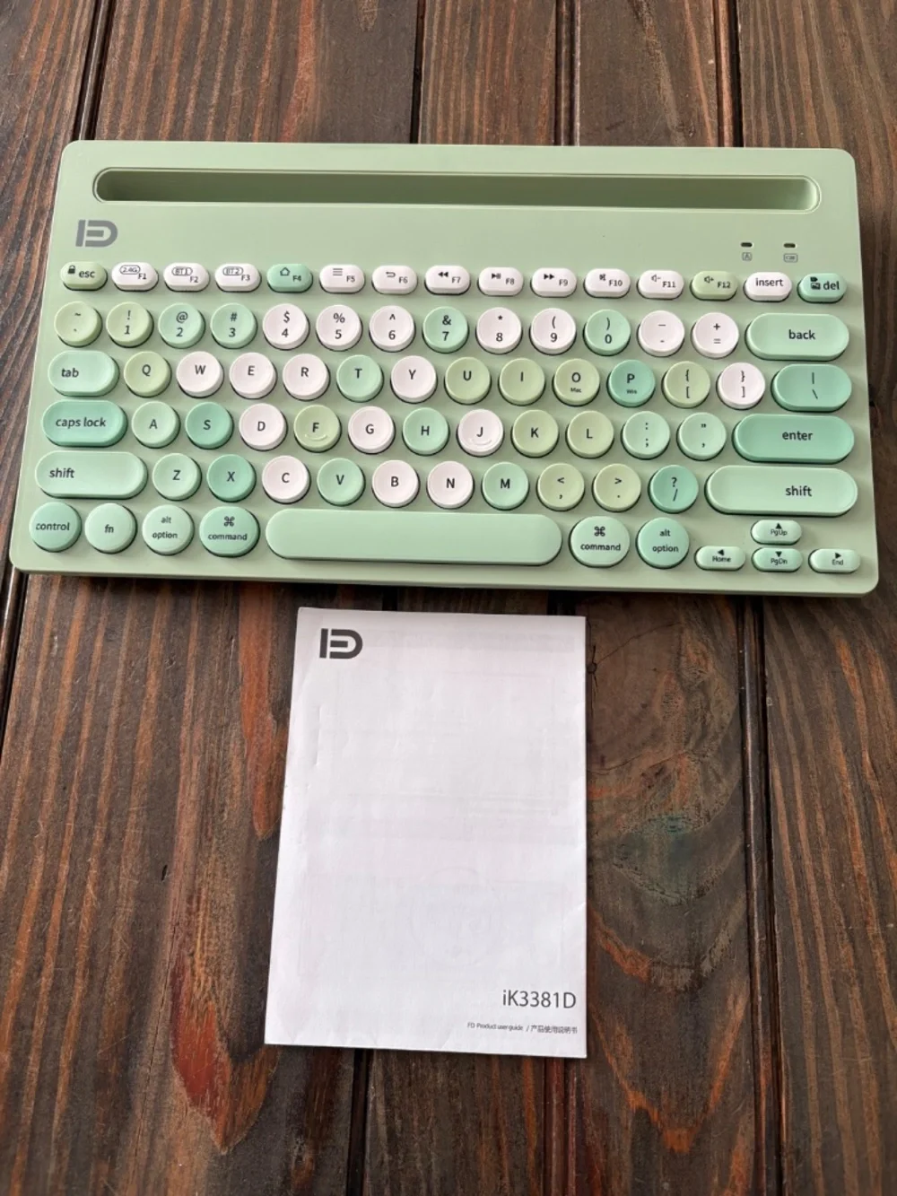 Portable Wireless Bluetooth Dual Mode Keyboard IPad, Up 3 Devices, Mac Android